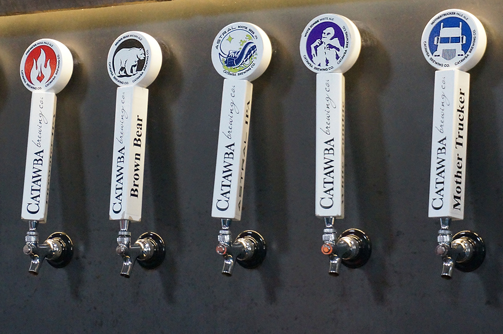 Beer taps at Catawba Brewing Co.
