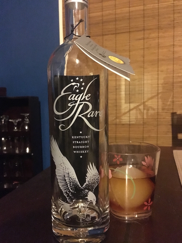 eagle_rare_straight_bourbon_whiskey-_null_