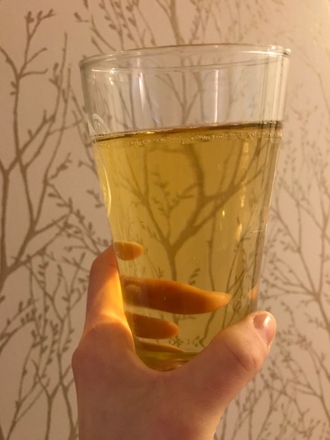 Pour of cider
