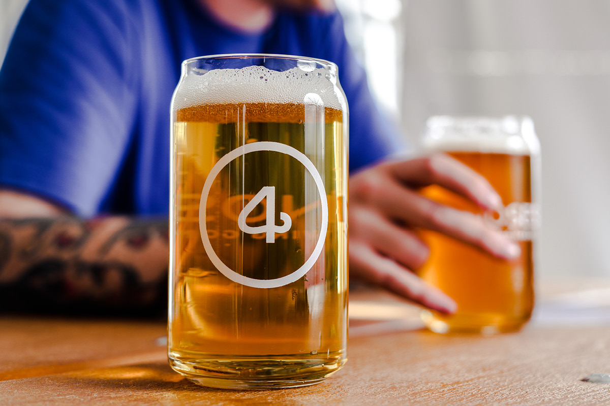 26 + 4 = HELLES collaboration beer 4 Noses & Station 26